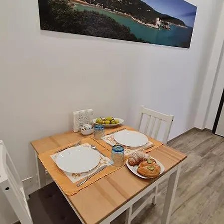 Battisti59 Oda ve Kahvaltı 4*