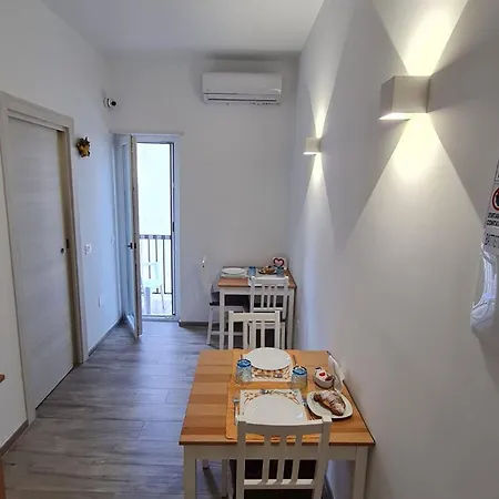 Oda ve Kahvaltı Battisti59 4*
