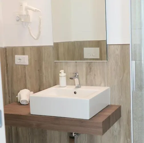 לינה וארוחת בוקר Battisti59 ויאסטה