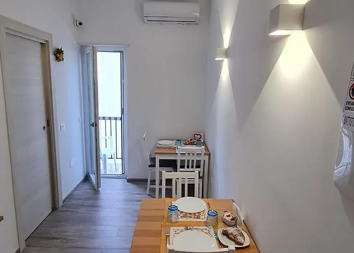 לינה וארוחת בוקר Battisti59 3*